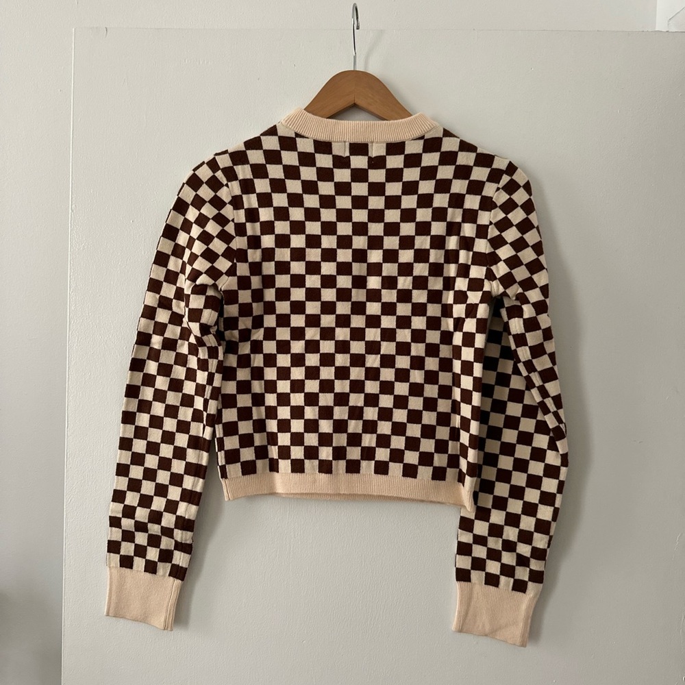 Checkered Sweater - Picture 4 of 6